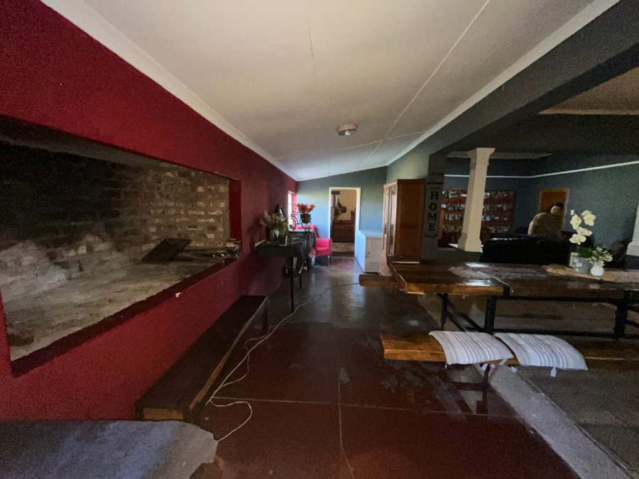 4 Bedroom Property for Sale in Kanoneiland Northern Cape